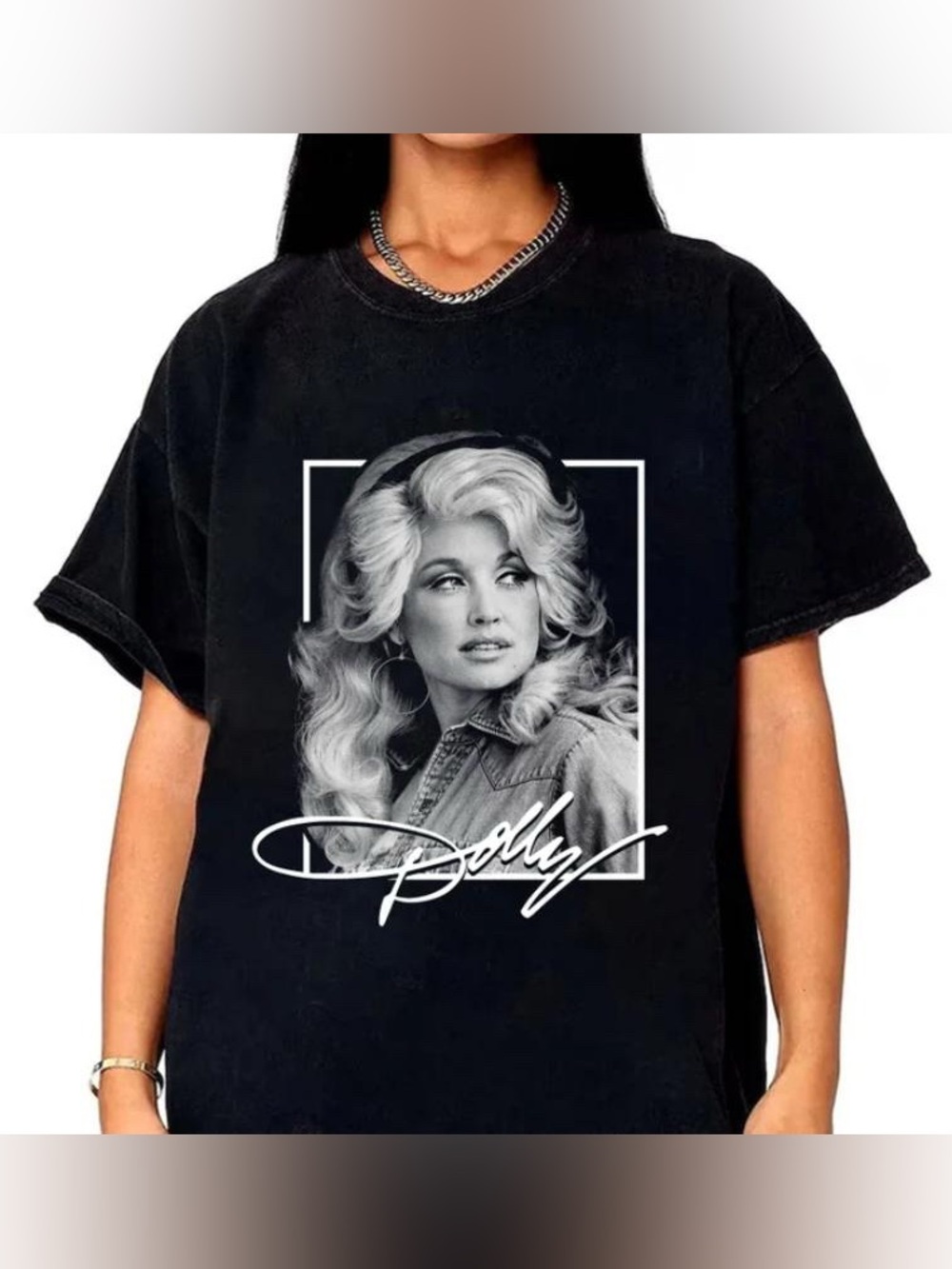 Dolly Parton RIP Graphic Tee - black